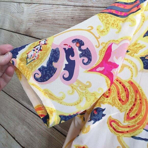 VINTAGE NEW WITH TAGS RENE MARGO PAISLEY TOP IN 100% SILK - Picture 4 of 6